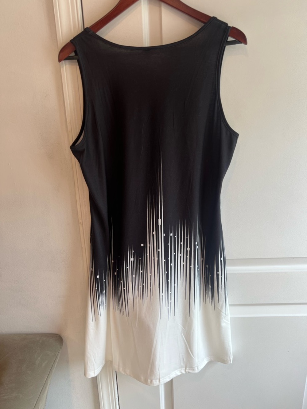 NWT Luxveer Women's Black & White Sleeveless Casual Pull on Dress/coverup SizeL - Picture 4 of 10